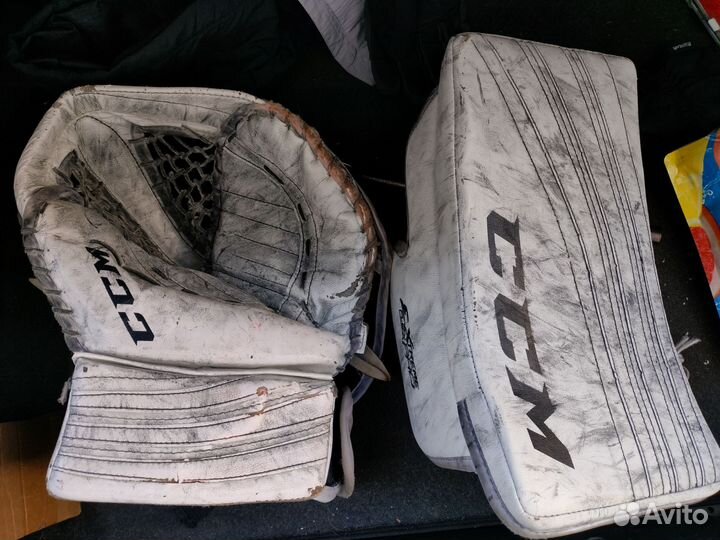 Вратарская хоккейная форма