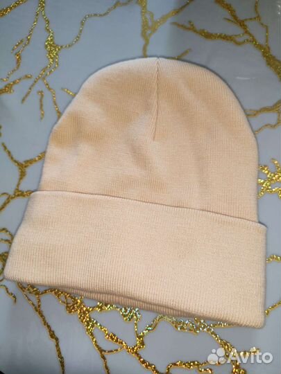 Шапка женская новая