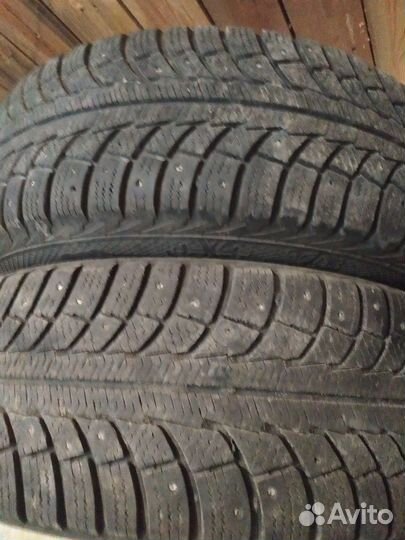 Gislaved Nord Frost 5 215/65 R16 102T