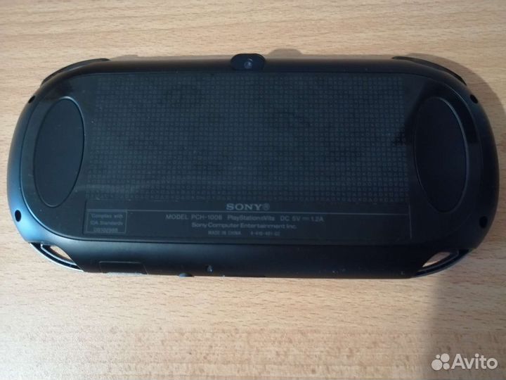 Sony PlayStation Vita + карта памяти на 32gb