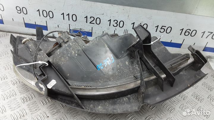 Фара 7701064132 Renault Scenic (2003-2009)