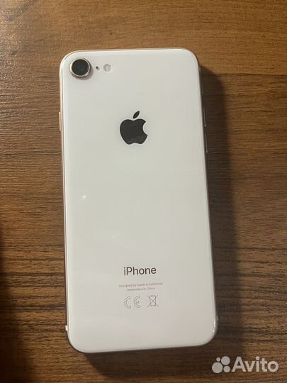 iPhone 8, 64 ГБ