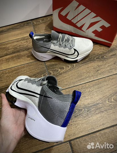 Кроссовки беговые Nike air zoom tempo next