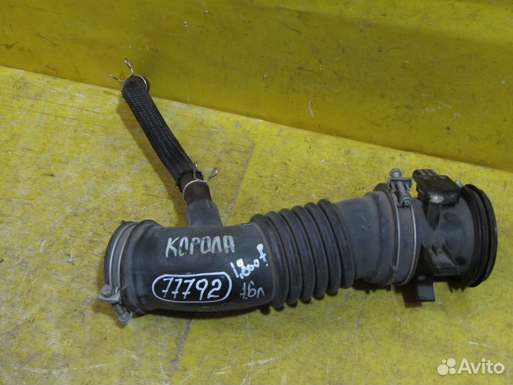 Воздушный патрубок Toyota Corolla 150 07г 77792