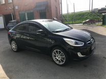 Hyundai Solaris 1.6 AT, 2013, 218 000 км, с пробегом, цена 950 000 руб.