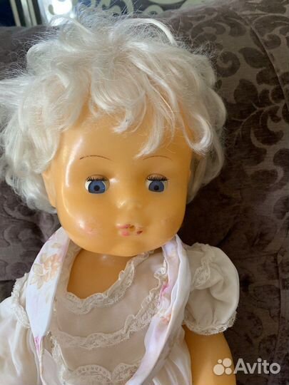 Кукла Вика флиртушка СССР
