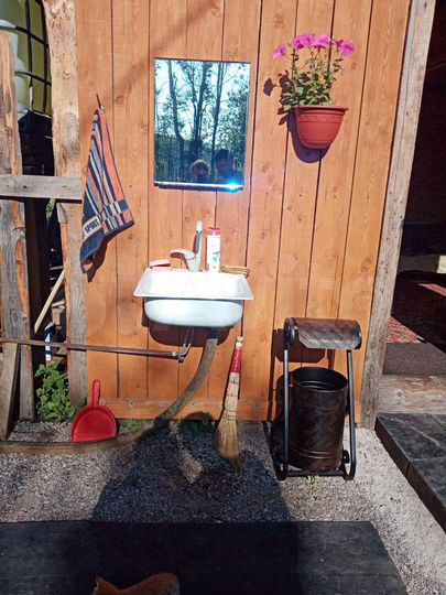 Дом 20 м² на участке 20 сот.