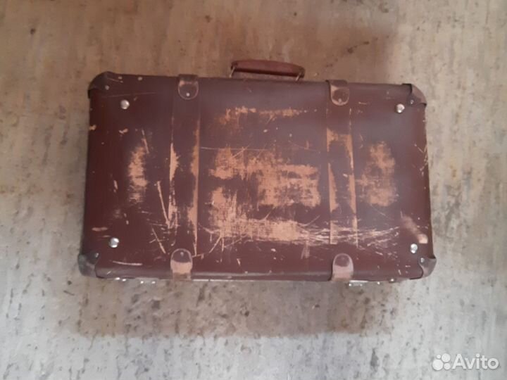 Чемодан ретро 573317 см