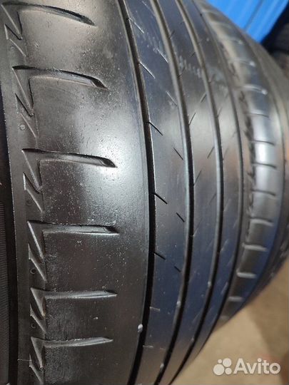 Bridgestone Turanza T005 255/40 R20