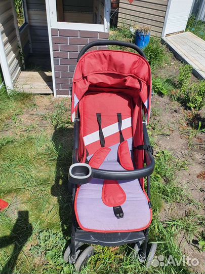 Прогулочная коляска