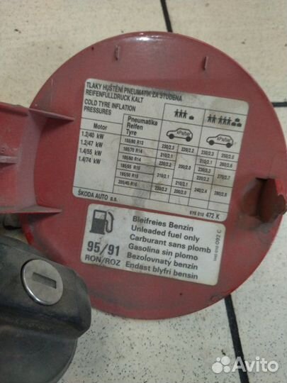 Лючок бензобака Skoda Fabia 1