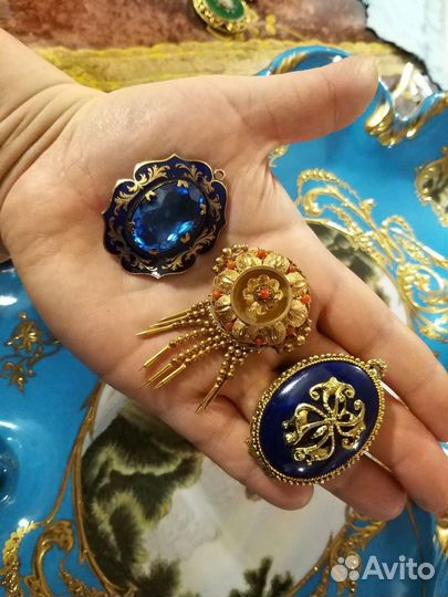 Броши старинные