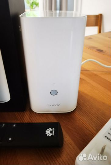 Роутер с функцией NAS huawei honorWS860S