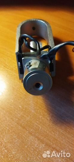 Гарант Бастион замок с выключателем зажигания Рено