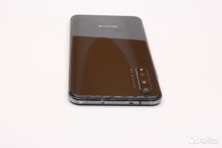 HONOR 20, 6/128 ГБ