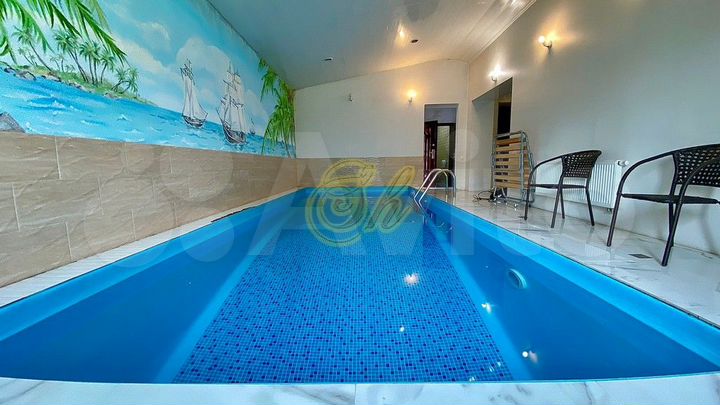 Коттедж 400 м² на участке 9 сот.