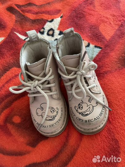 Ботинки для девочки 22