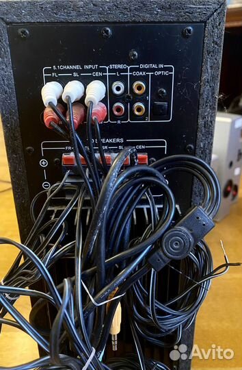 Сабвуфер с колонками