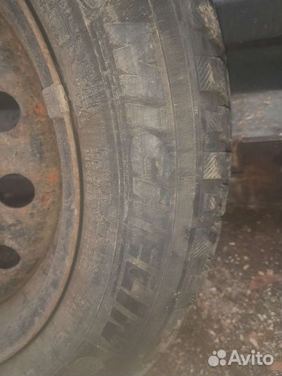 Michelin X-Ice North 3 205/60 R16