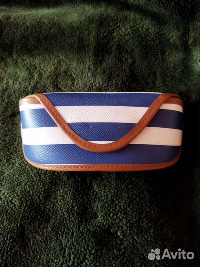 Солнцезащитные очки женские новые