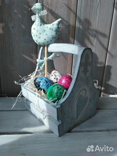 Деревянный ящичек