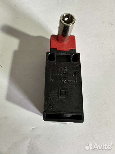 Выключатель концевой pizzato FR1896