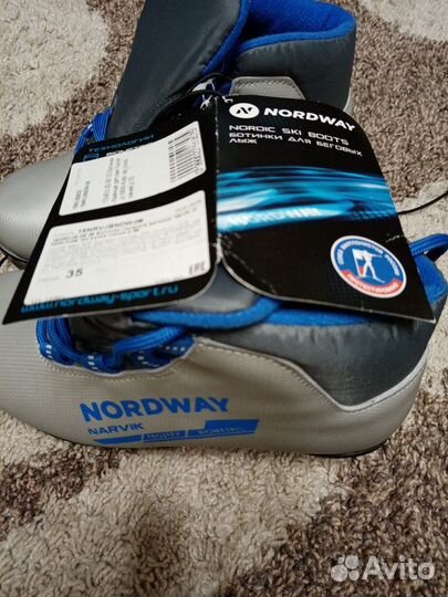 Новые ботинки