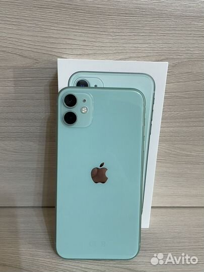 iPhone 11, 64 ГБ