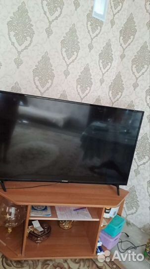 Телевизор smart tv с вайфаем бу