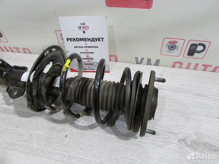 Амортизатор передний правый Toyota Corolla 150