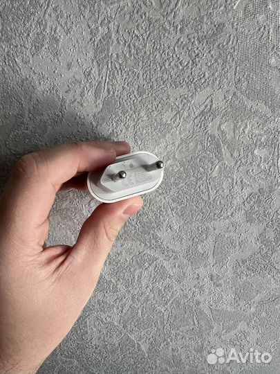 Блок зарядки apple 20w