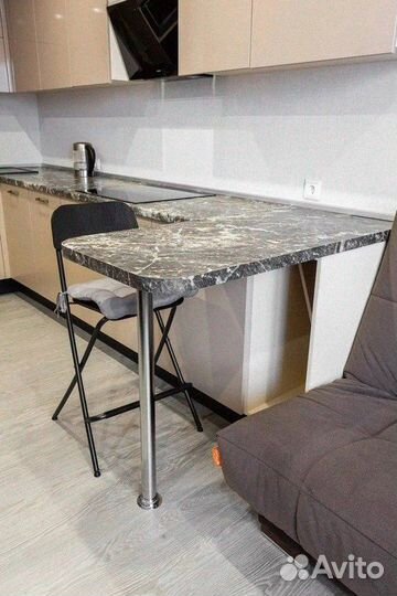 Кухонный гарнитур в Наличии