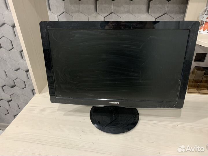 Монитор Philips