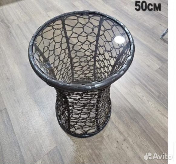 Стол сими из ротанга