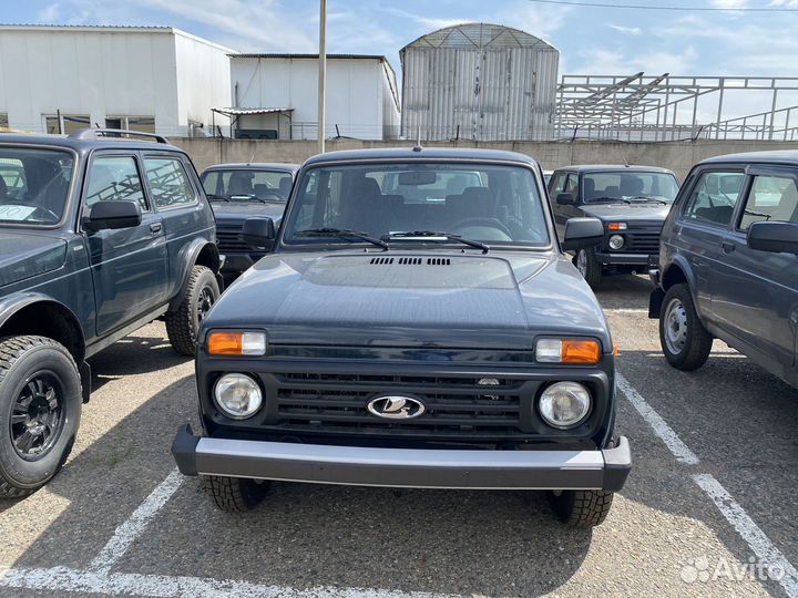 ВАЗ Niva Legend 1.7 МТ, 2023