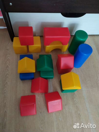 Развивающие игрушки