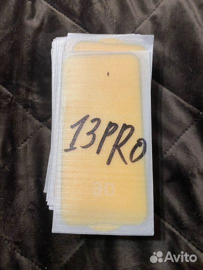 Защитное стекло iPhone 12