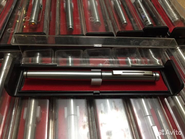 Перьевая ручка новая