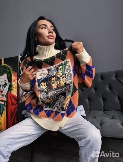 Свитер женский