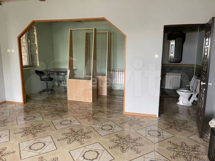 Сдам помещение свободного назначения, 300 м²