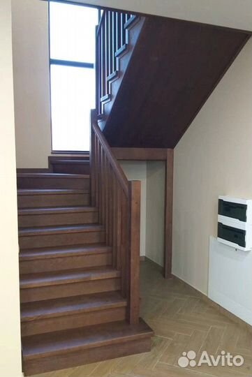 Деревянная лестница