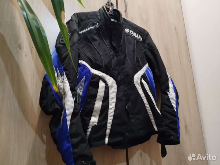 Yamaha Мотокуртка женская 46 размер