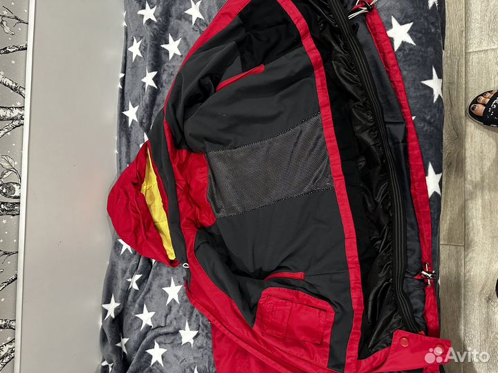 Куртка горнолыжная женская 40-42