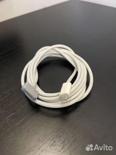 Apple USB-C to MagSafe 3 Cable (2 m)