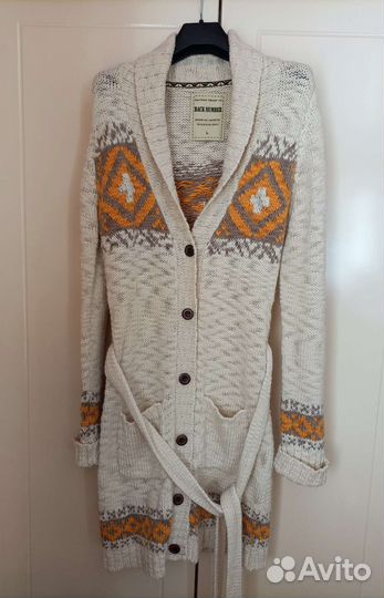 Кардиган вязаный
