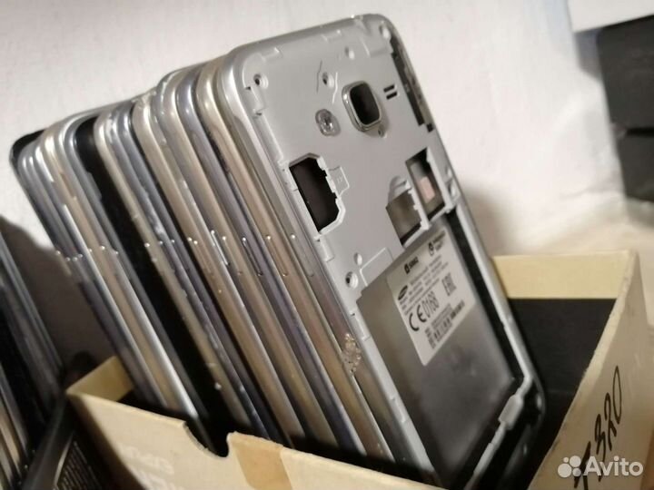J3 2016 Samsung на запчасти(Склад)