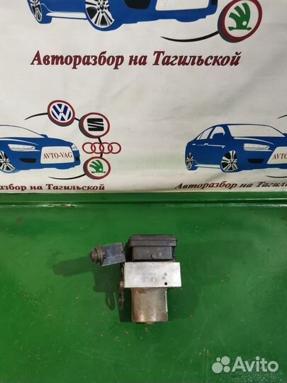 Блок абс Volkswagen Tiguan 5n0614109m