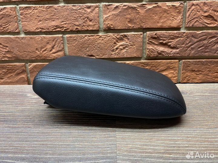 Подлокотник Ford Focus 3 2011-2018 Оригинал Новый