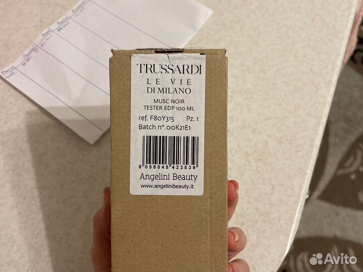 Trussardi Le Vie Di Milano Musc Noir тестер