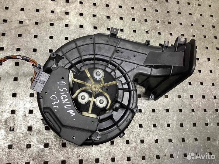 Моторчик печки Opel Signum